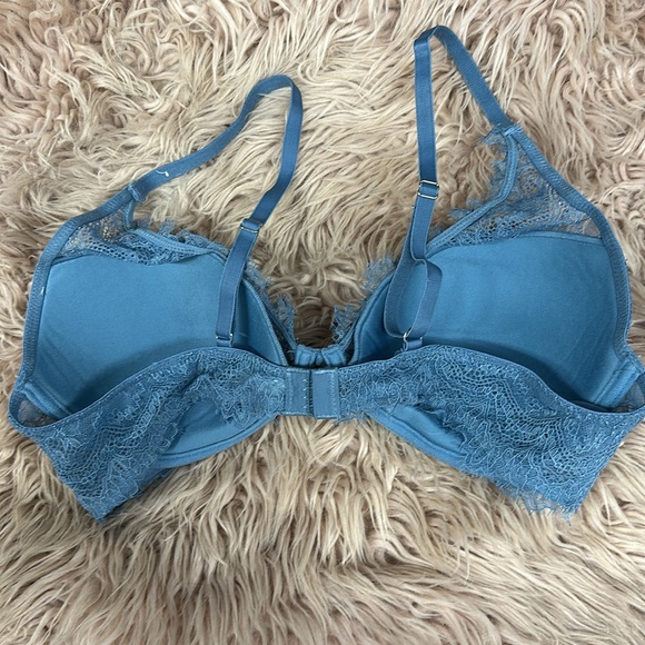 Simons Bra - Picture 2 of 2